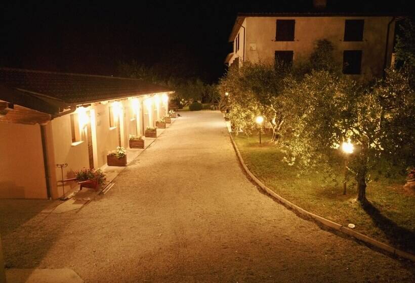 فندق Agriturismo Santa Croce