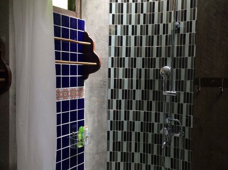 호텔 Panji Panji Tropical Wooden Home