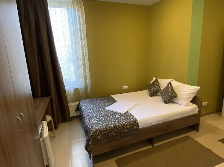 Отель White House