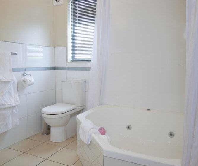 162 Kings Of Riccarton Motel