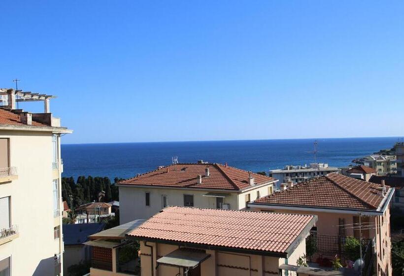 53 Solaro Apartments