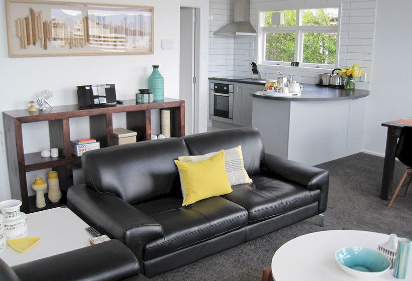 Acorns Wellington Apartment