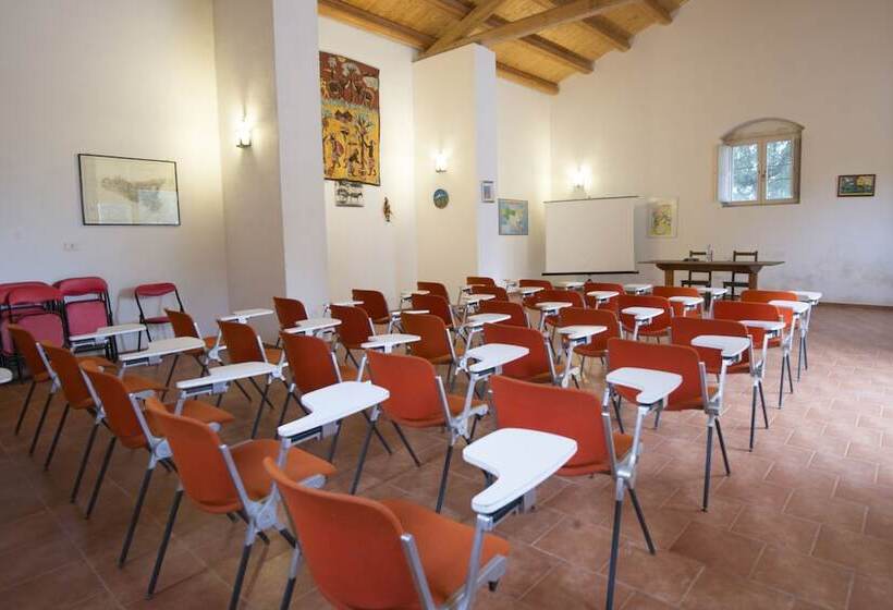 Agriturismo Borgo Degli Ulivi