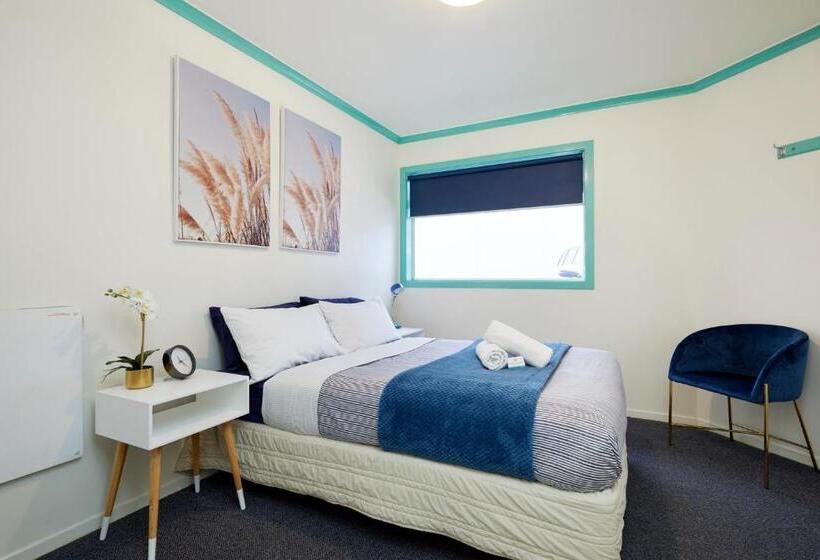 Общежитие Pacific Coast Lodge And Backpackers