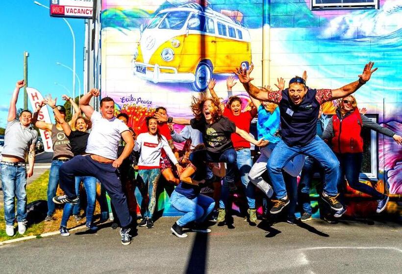 Общежитие Pacific Coast Lodge And Backpackers