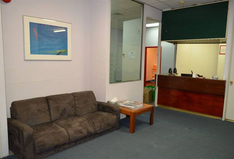 הוסטל Wombat Backpackers