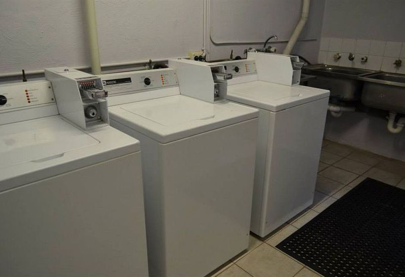 הוסטל Wombat Backpackers