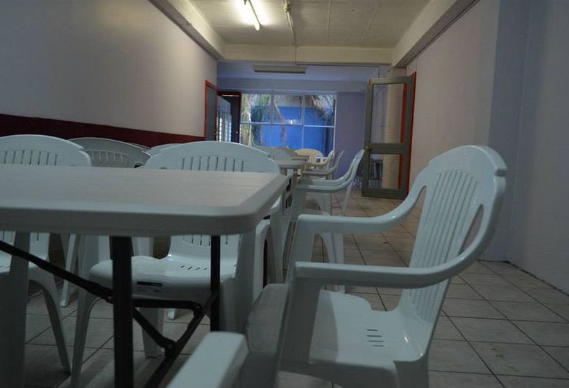 הוסטל Wombat Backpackers