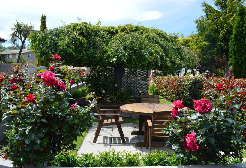 Amuri House Boutique Motel