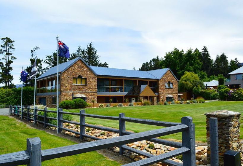 Amuri House Boutique Motel