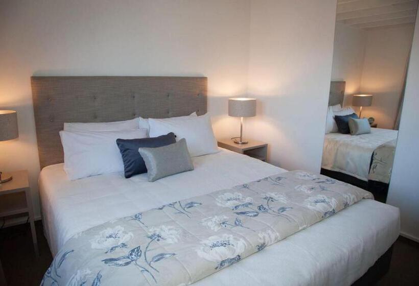 مُتل Aria On Bank