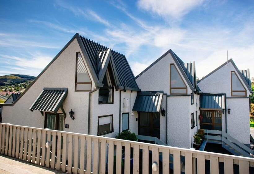 مُتل Aria On Bank