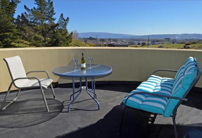 تختخواب و صبحانه Hunters Moon