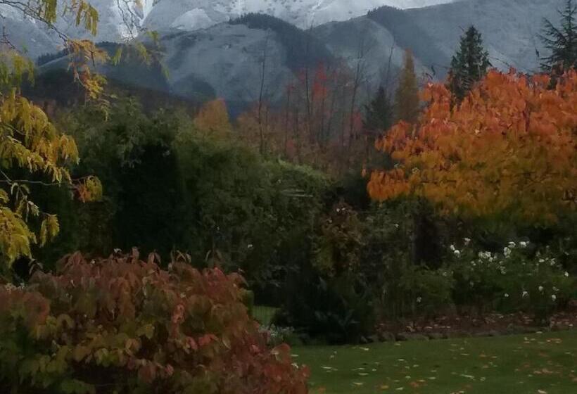 住宿加早餐  Marchmont Gardens