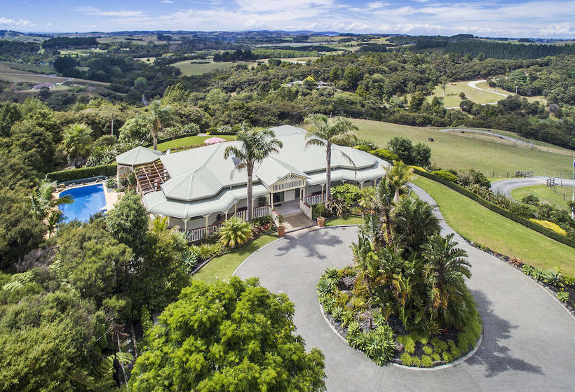 مبيت وإفطار Matakana Country Lodge