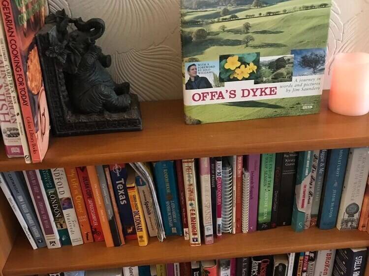 مبيت وإفطار Offa Dyke House