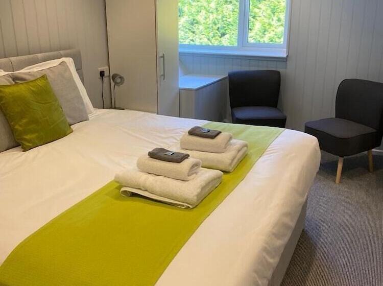 Bed and Breakfast Petherton Cottage Studios