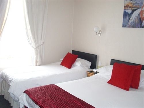 צימר Silverstone House