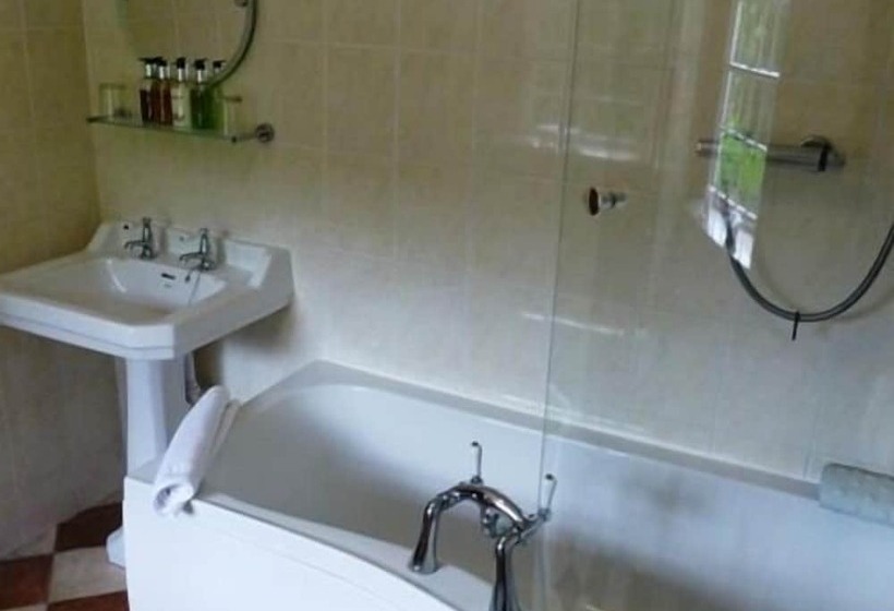 צימר Simonsbath House