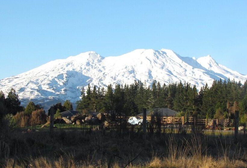 민박 Tongariro Suites