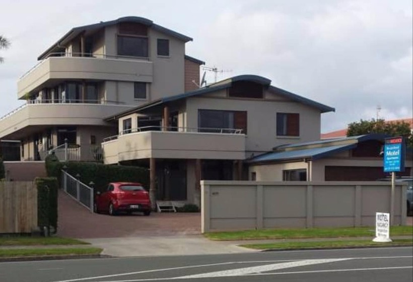 Boatshed Motel Apartments