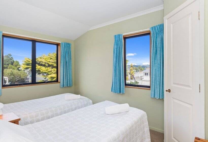 Boatshed Motel Apartments