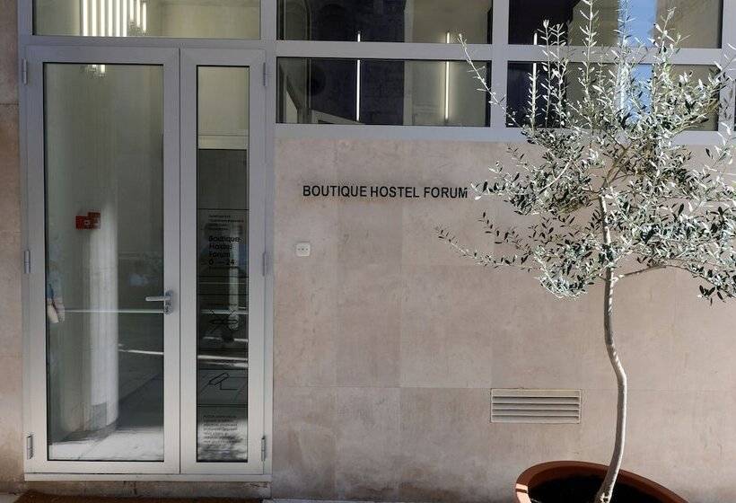 Boutique Hostel Forum