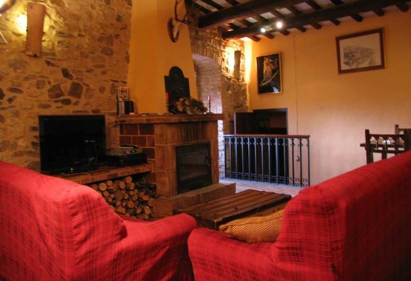 Castell De Riudabella