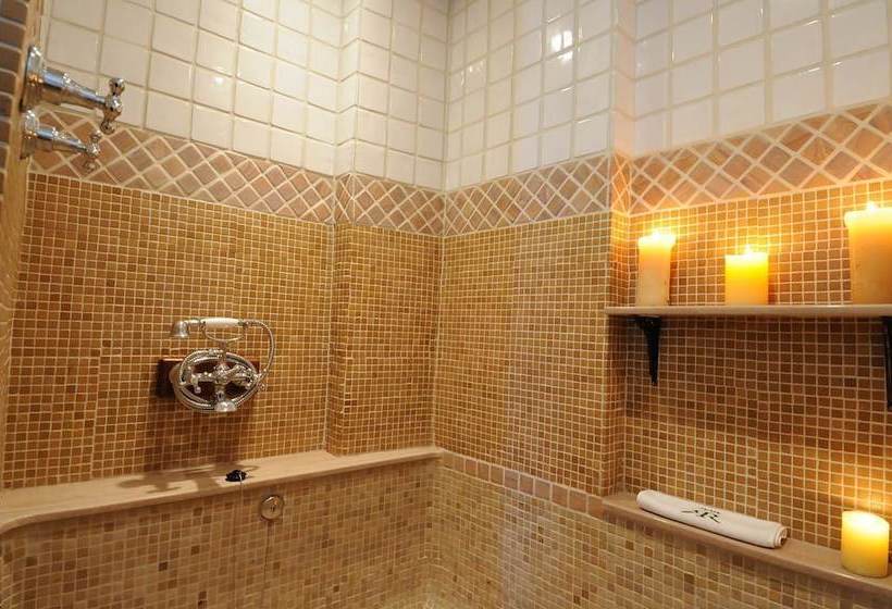 Castell De Riudabella