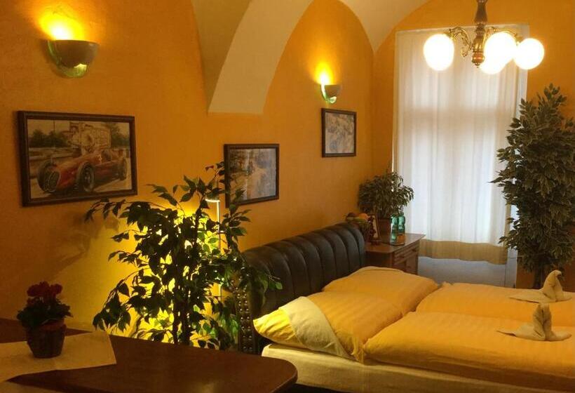 Centrum Tiffany Pension