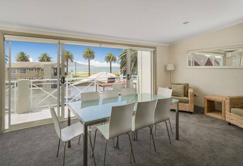 Crow S Nest Apartments