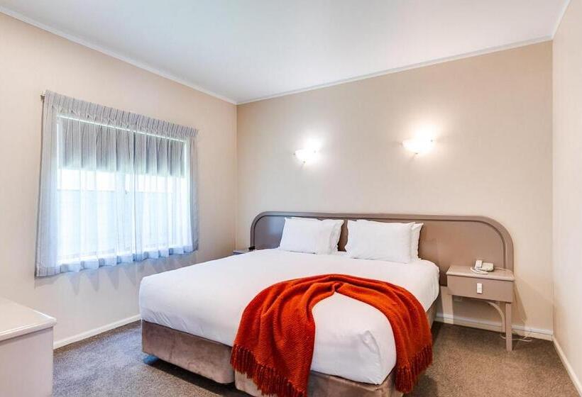 Cumberland Court Motel