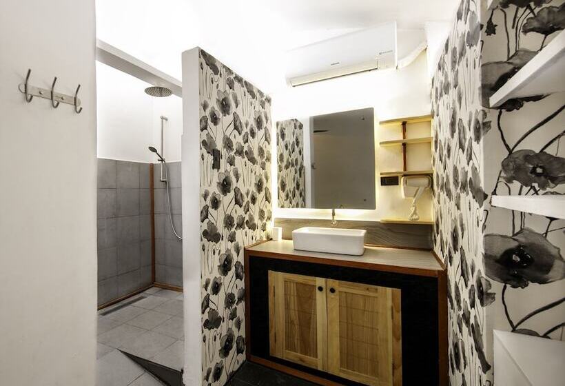 هتل D522 Hostel At Kiener Hills   Near Cebu Airport