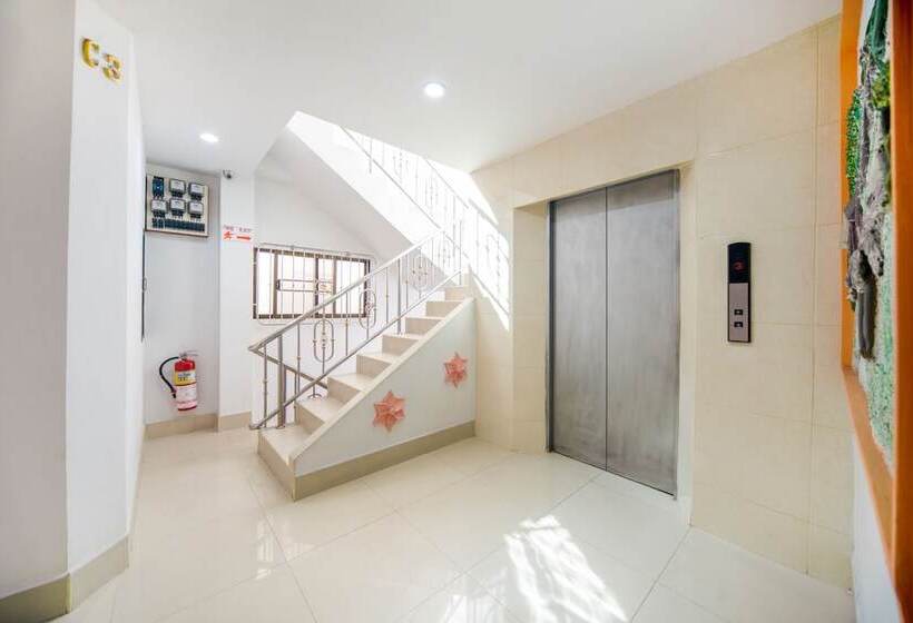 Dee Viking Hotel Patong