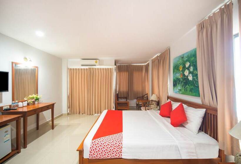 Dee Viking Hotel Patong