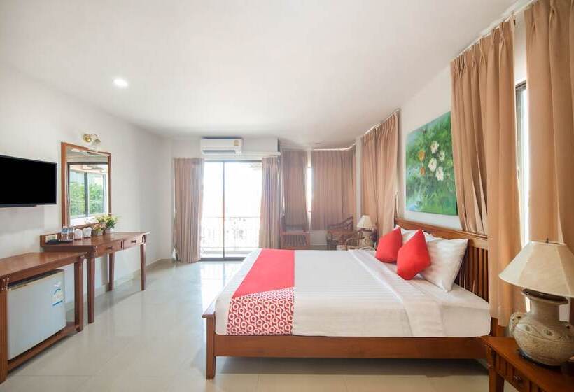 Dee Viking Hotel Patong