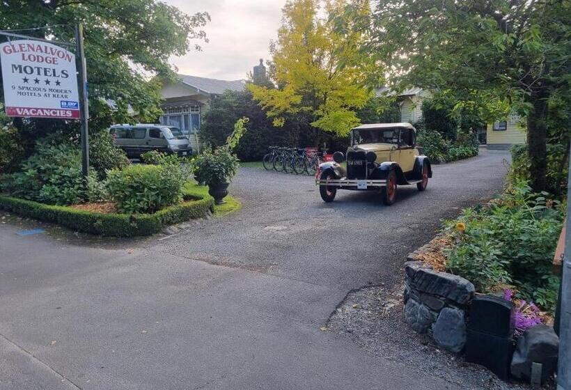 Glenalvon Lodge Motel