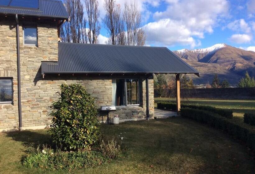 Golf Course Road Chalets