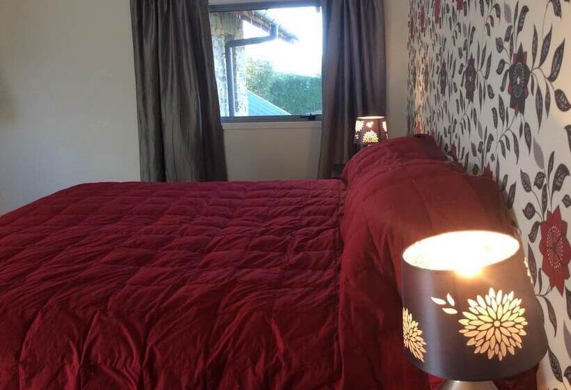 Golf Course Road Chalets