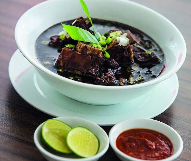 בית מלון כפרי Amaris Hertasning   Makassar