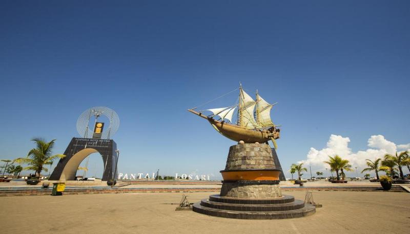 בית מלון כפרי Amaris Hertasning   Makassar