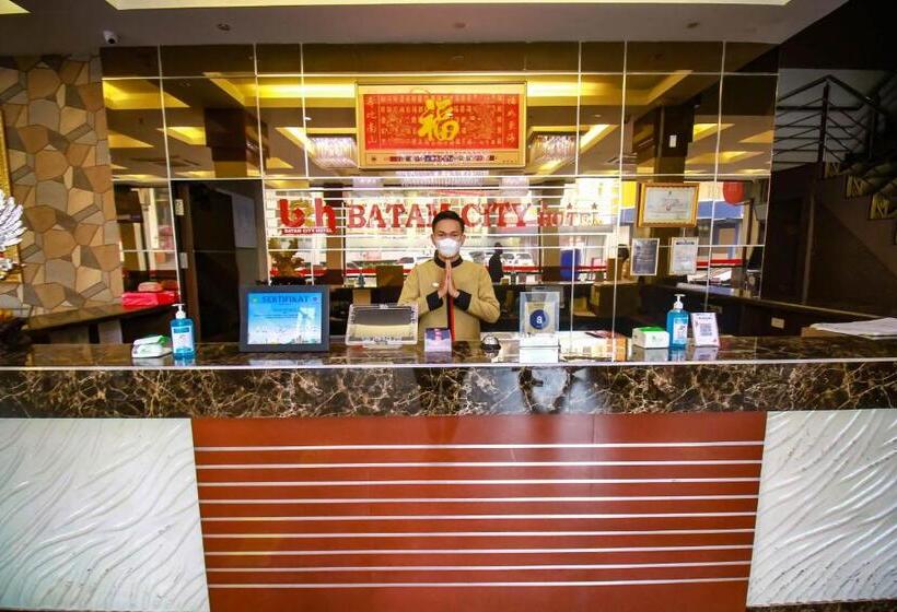 בית מלון כפרי Batam City