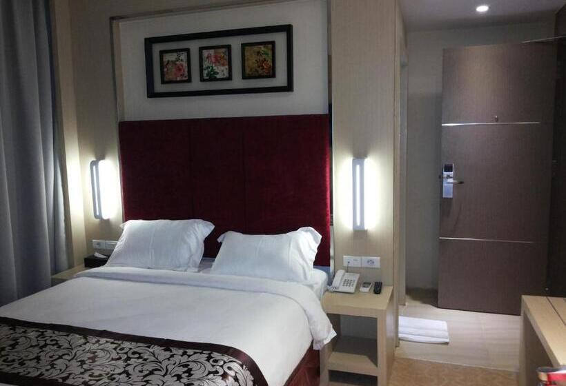 בית מלון כפרי Batam City