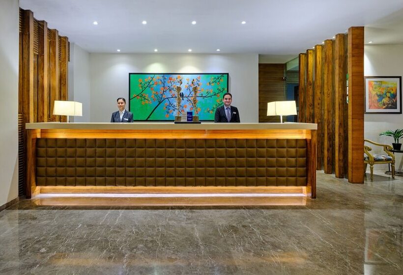 فندق Best Western Country Woods Ambala