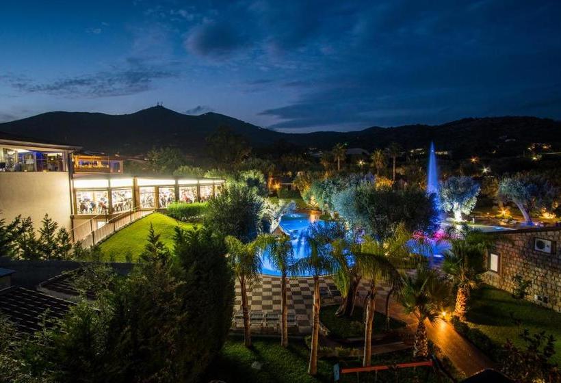 Отель Villaggio Blue Marine