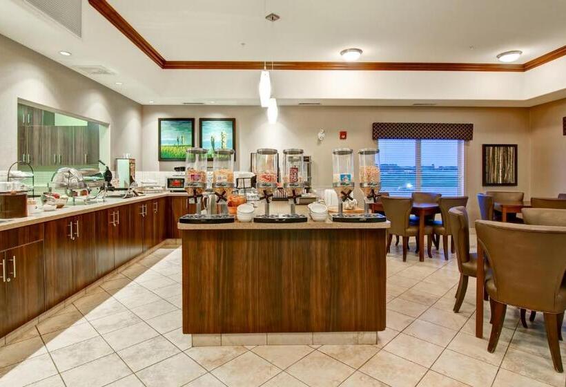 Canalta Hotel Assiniboia