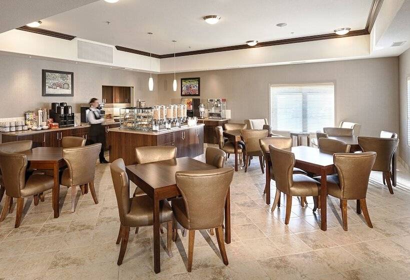 Canalta Hotel Assiniboia