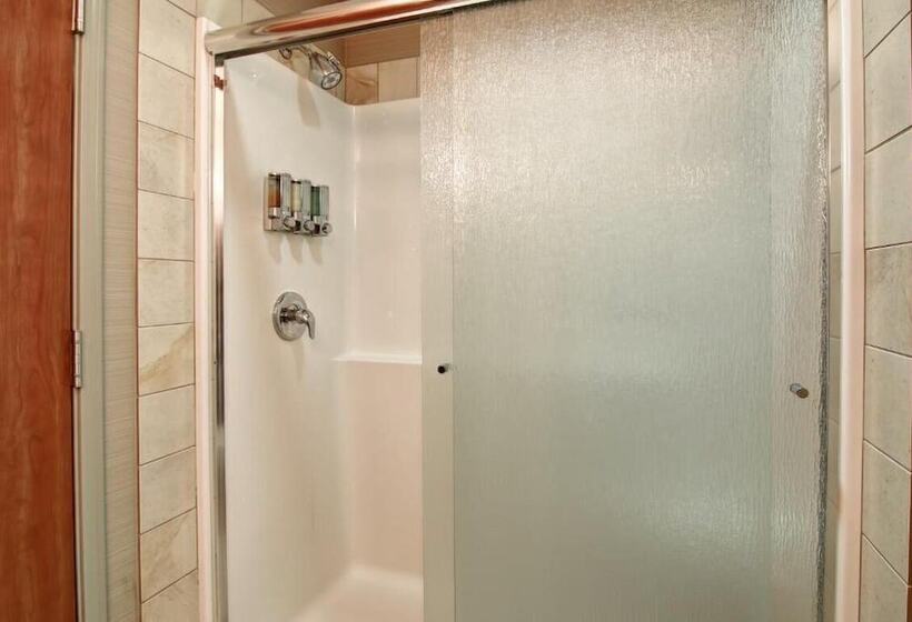 Canalta Hotel Assiniboia