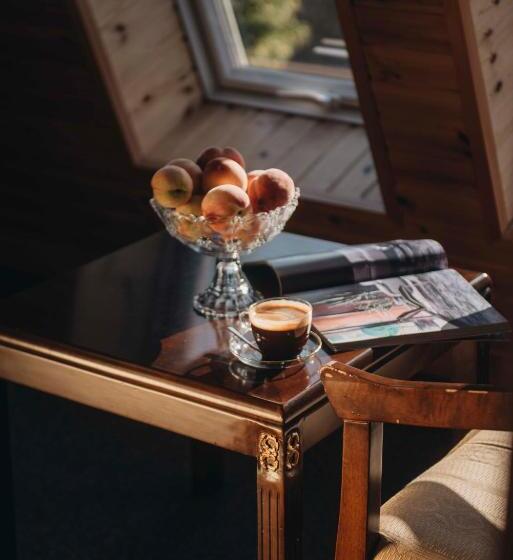 هتل Chateau Kvareli