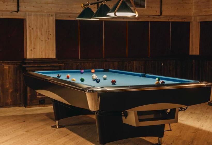 هتل Chateau Kvareli